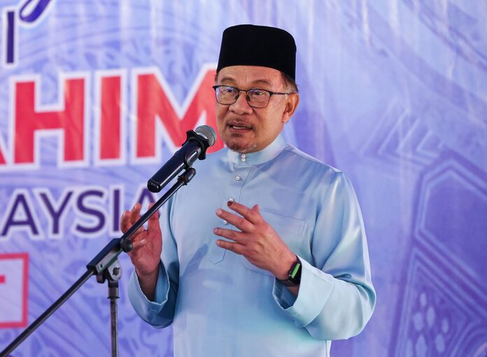 'Corruption pushed up prices', says Anwar