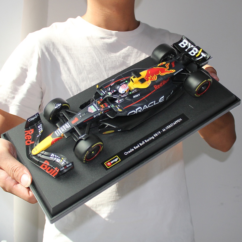 1/18 Bburago 2023 Redbull Ferrari RB19 #1 Max Verstappen #11 Sergio Perez SF23 #16 Charles Leclerc #55 Carlos Sainz F1 Diecast Car model Red Bull Ferrari Racing Formula One Model