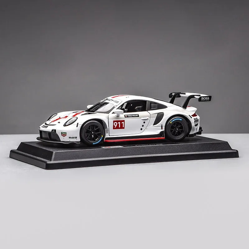 1:24 Porsche 911 RSR Diecast Car Model - Racing Memorabilia