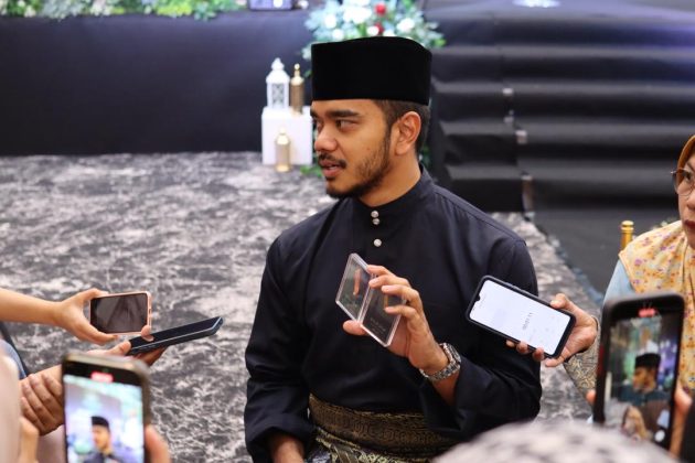 alif satar duta emas 2