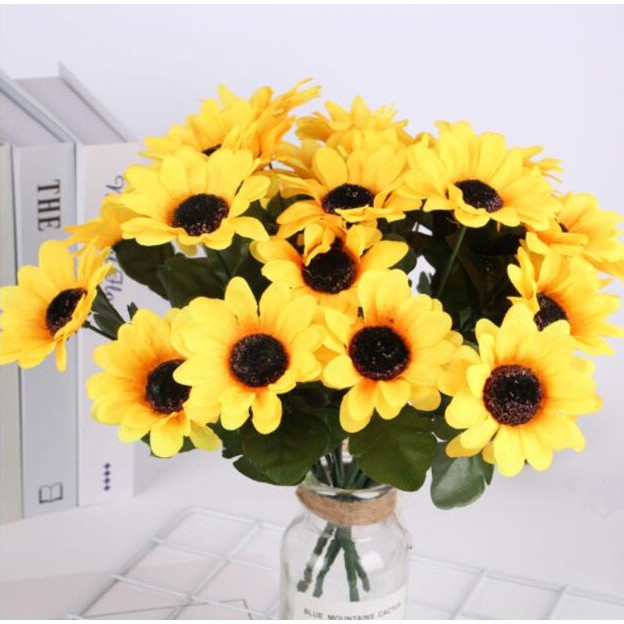 1 Bunch Of Artificial Flowers SunFlower~DIY Handmade Father’s Day Graduation Teacher’s Day Gift Wedding Home Decoration