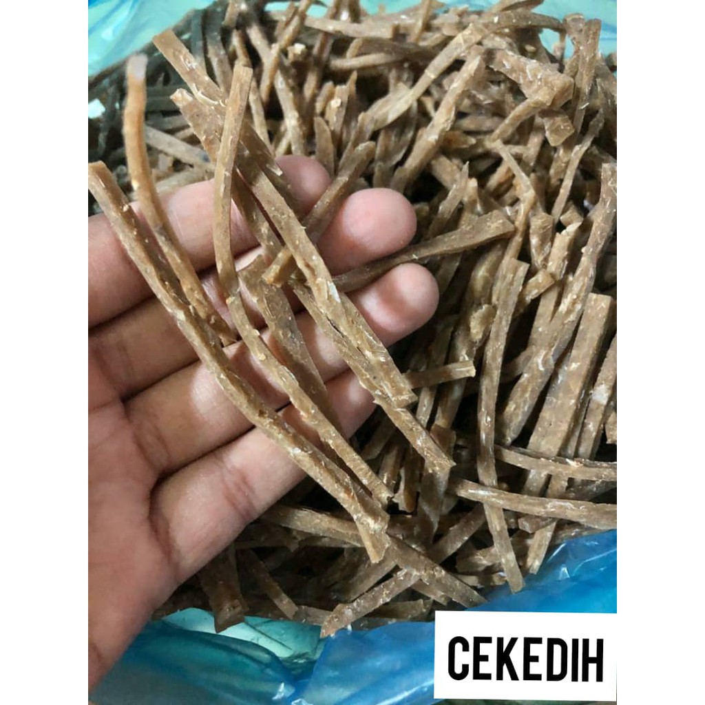 (1KG - 500G CHIKEDIS/JEJARI ) KEROPOK IKAN ASLI WARISAN TOK MAT TELEBISEN SINCE 1988 KUALA BESUT (SUPER EXTRA IKAN)