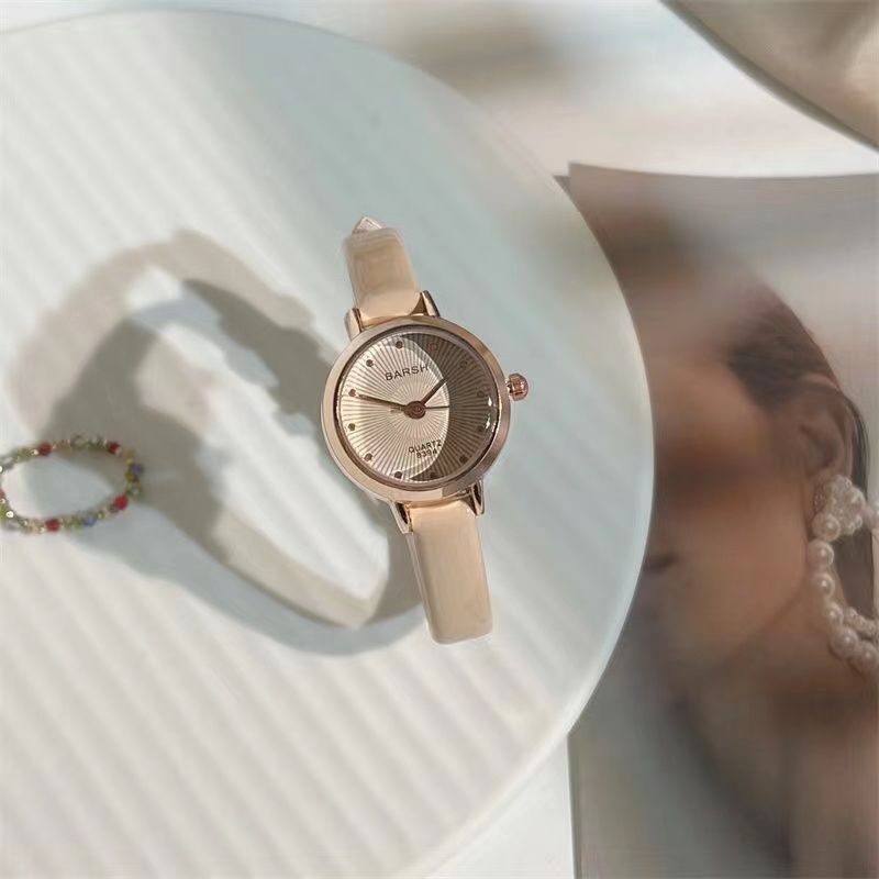 2023 High-Appearance Thin Strap Watch Small Simple Classy Light Luxury Vintage Mori Style Dial Female