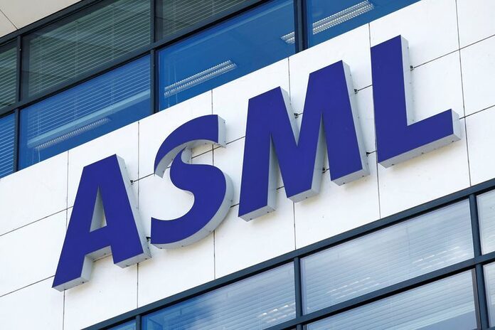 ASML reports Q2 earnings of 1.9 billion euros, beating expectations