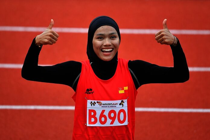 Afrina breaks 16-year record in girls' 100m, Danish wins boys' gold