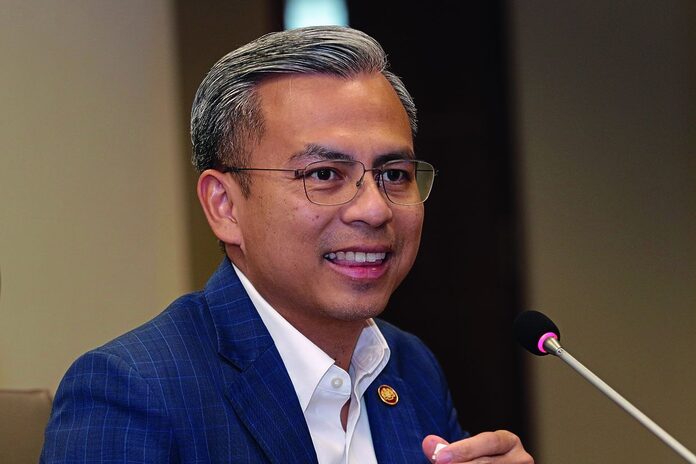 Claim that 54,000 Chinese nationals will be given citizenship untrue, says Fahmi