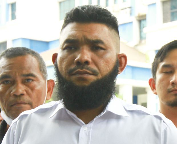 Fahmi’s pol-sec lodges report against Papagomo