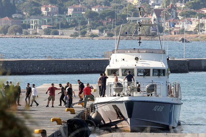 Five migrants drown off Greek coast, four of them children