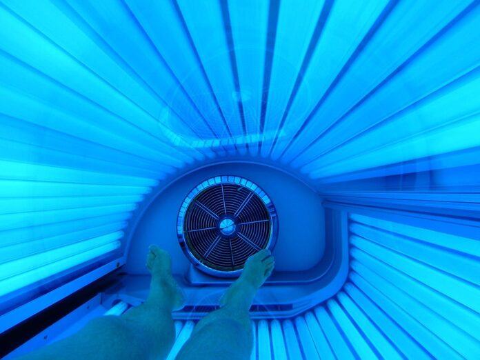 Gym worker plants hidden camera in tanning bed, US cops say