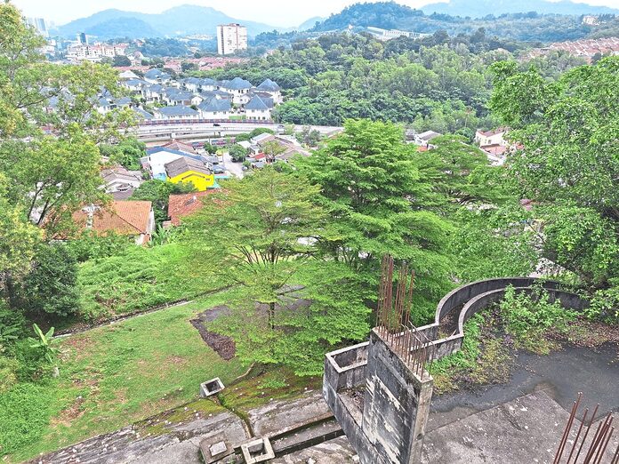 Hillslope project in Taman Kelab Ukay stalled for now