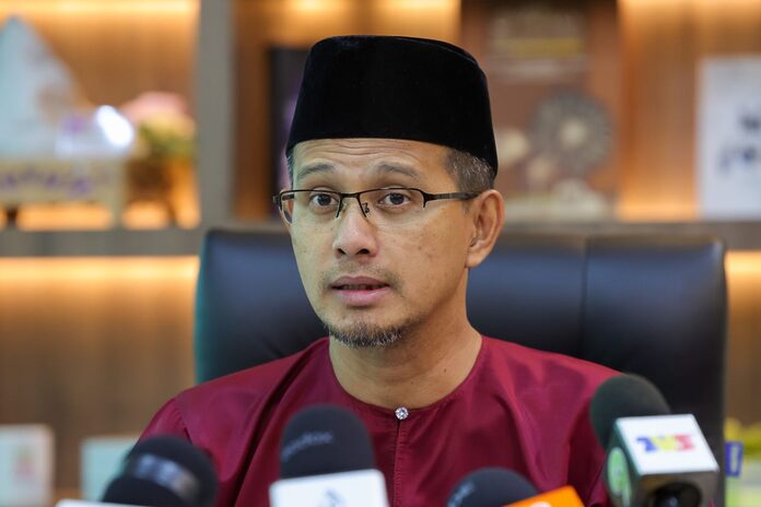 Johor Islamic Religious Dept, MCMC to curb spread of SiHulk deviant teachings