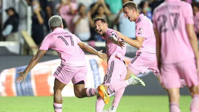 Lionel Messi, center, scored the winning goal in Inter Miami's Leagues Cup match against Cruz Azul of Mexico.