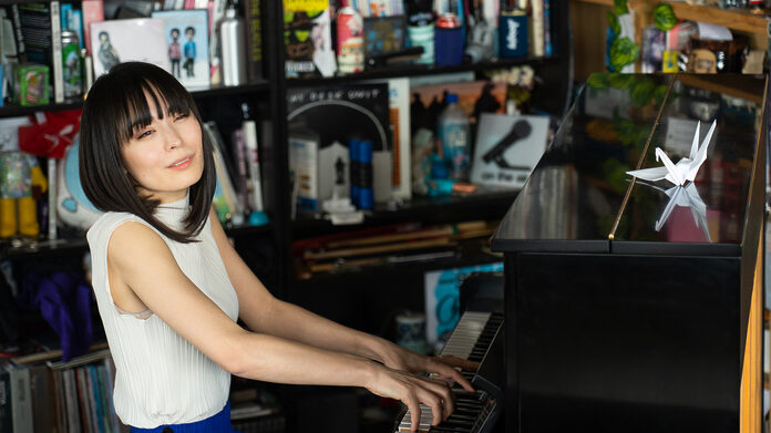 Tiny Desk Concert : NPR