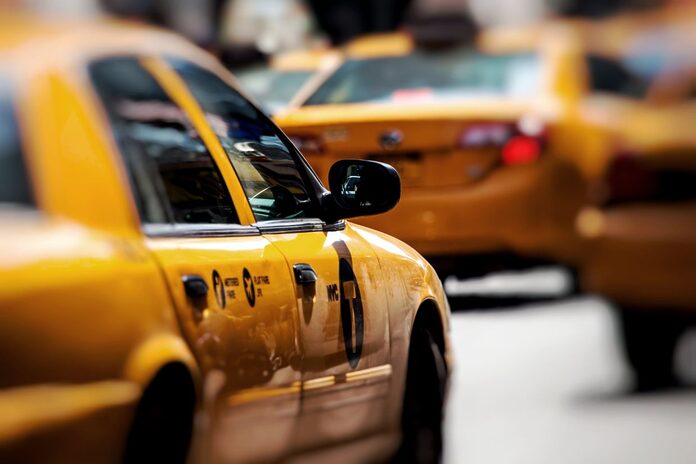 New York's famous taxicabs are going electric