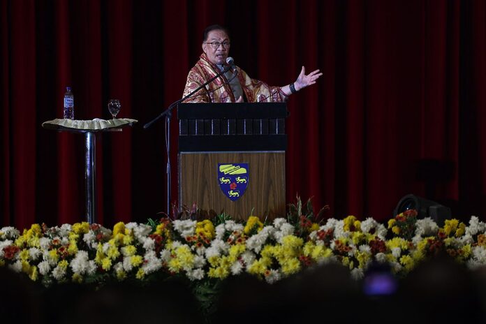 Student movements should use facilities provided to champion people's aspirations, says PM