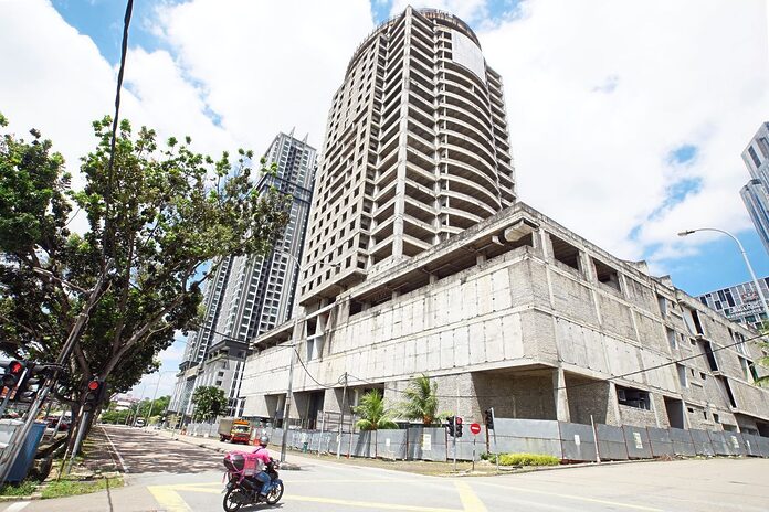 Private sector urged to revive abandoned malls