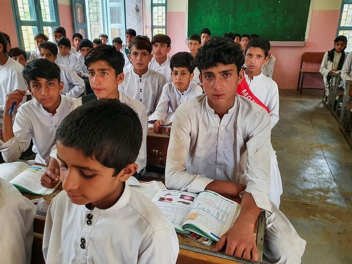 Stranded cable car highlights Pakistan school accessibility crisis