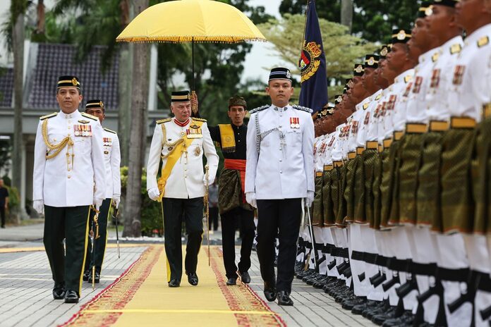 Sultan Nazrin graces Perak Warriors' Day celebration