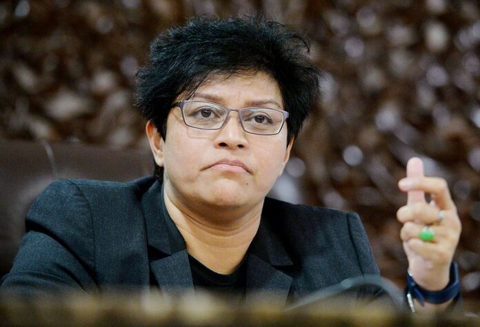 Think tank lauds Azalina’s remark on separation of AG, Public Prosecutor