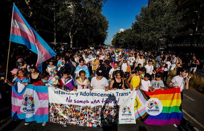 Spain election: Trans youths' families fear for rights under a right-wing government