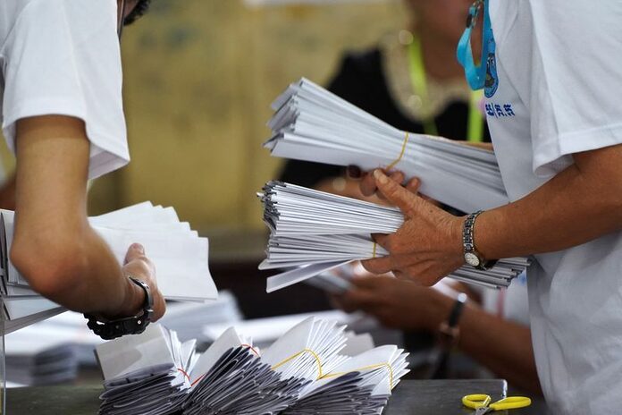 US pauses some aid, imposes visa bans after 'neither free nor fair' Cambodia election