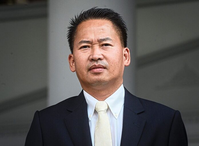 Peter Anthony not among 10 defectors Warisan plans to sue