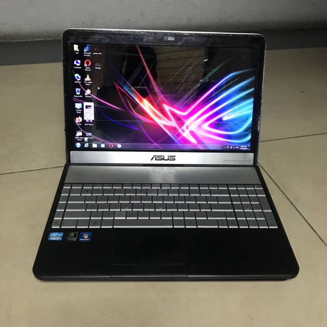 Asus i7 Gaming laptop ready to use nvidia 8gb Ram geforce Graphic Gt 555M High rating