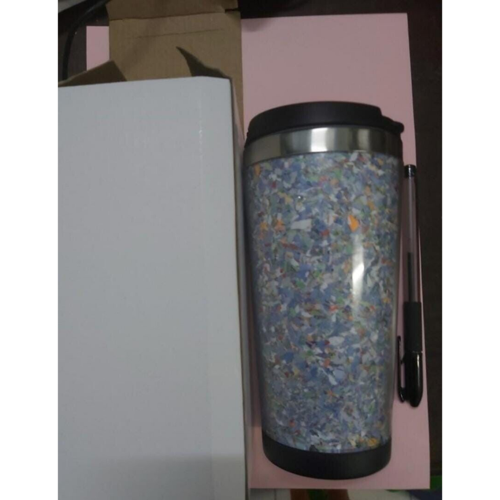 BNM Bank Negara Malaysia Shredded Banknote Paper - Tumbler or Keychain 1pc NEW 2x2 inches