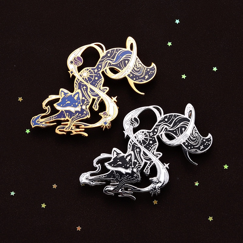 Cartoon Cosmic Fox Hard Enanel Pin Starry Space Brooch Lapel Backpack Badge Animal Jewelry Gift for Friends