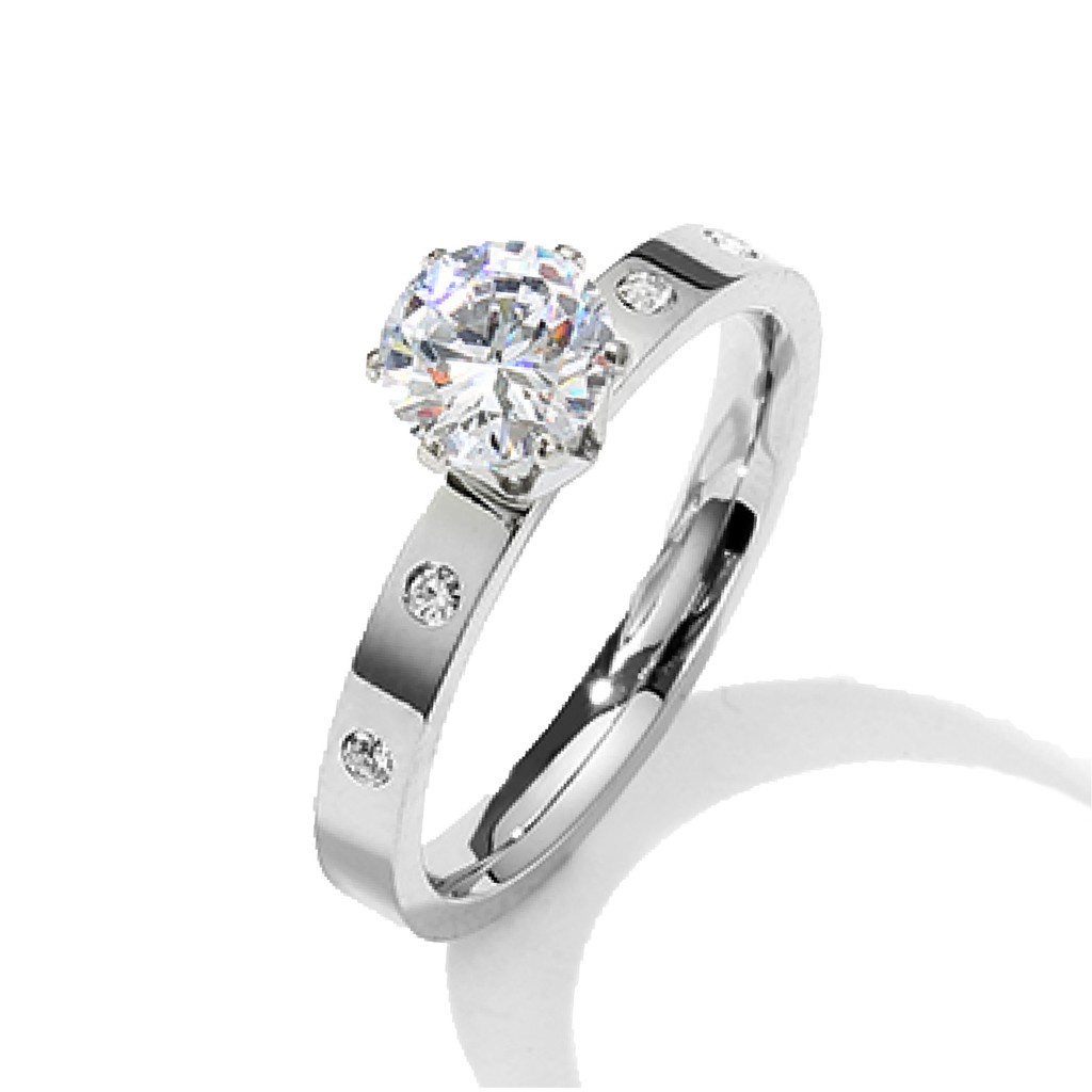 CELOVIS Arwen White Zirconia in Round Brilliant Cut Solitaire atop Single Band Silver Ring