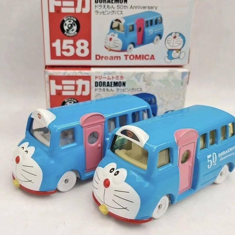 Doraemon School Bus 50th Anniversary New Version School Bus Brown Kumamon Kumamoto Police Car Alloy Car Model Cartoon Anime Merchandise