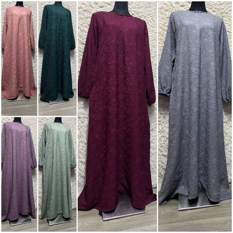 JUBAH PUTERI SARAH SNOW BROCADE