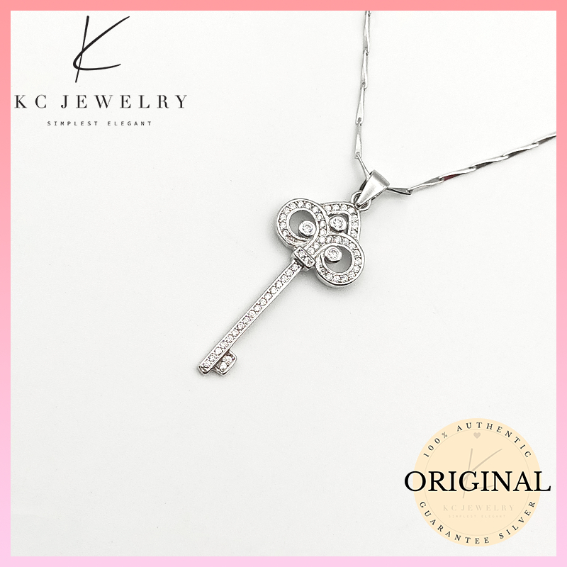 KC Jewelry S925 White Gold Plated Diamond Maori Key Pendant/Loket Kunci Berlian S925 Celup Emas Putih/925纯银镀白金镶钻钥匙吊坠