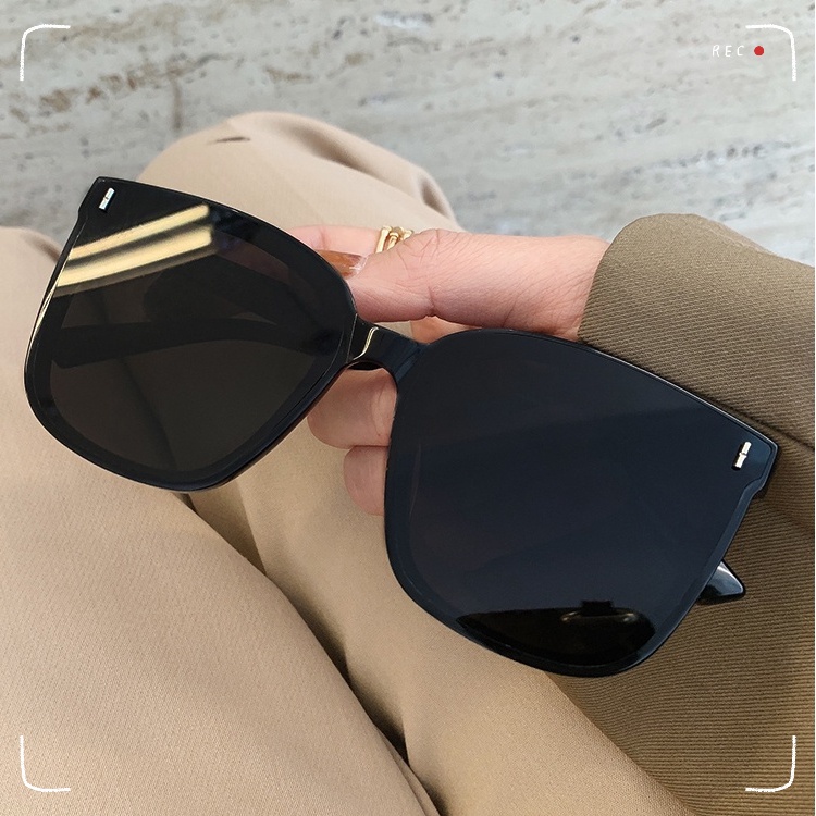 New Cool Black/Off White Shades Sunglasses For Women Sunglasses Fashion Online Celebrity Series Sunglasses with Big Frame Aesthetic Shades Eyewear