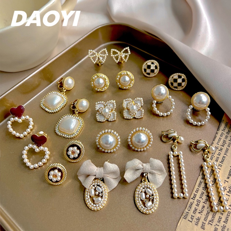 Pearl Ear Clip Set Korean Luxury Jewelry 925 Silver Earrings Without Piercing Retro Fashion Girl Accessories 2024 New Earrings