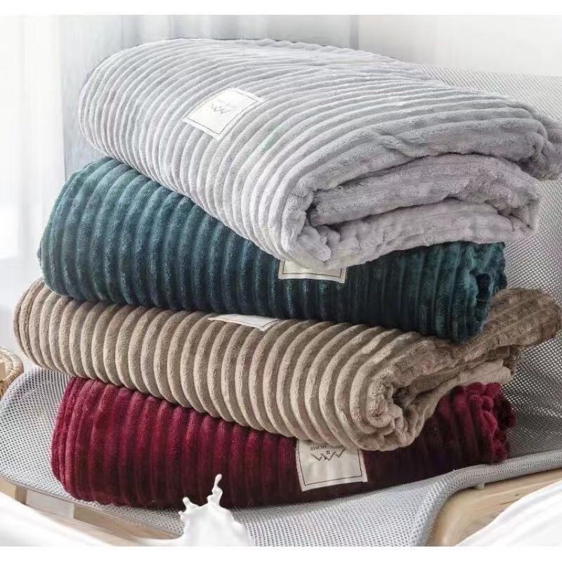 READY STOCK!！KING SIZE Flannel Velvet Plush Throw Blanket Sofa Office silky and comfortable Blanket