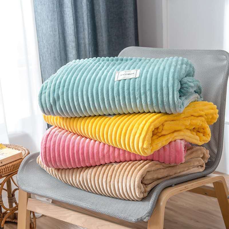 READY STOCK!！QUEEN/KING SIZE Flannel Velvet Plush Throw Blanket Sofa Office silky and comfortable Blanket