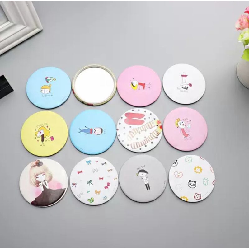 Round Makeup Korean Mini Mirror Cermin Kecil Cartoon FreeGift