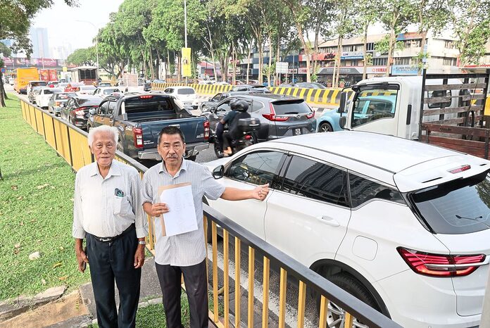 ‘Implement contraflow to address congestion on Jalan Kuching’